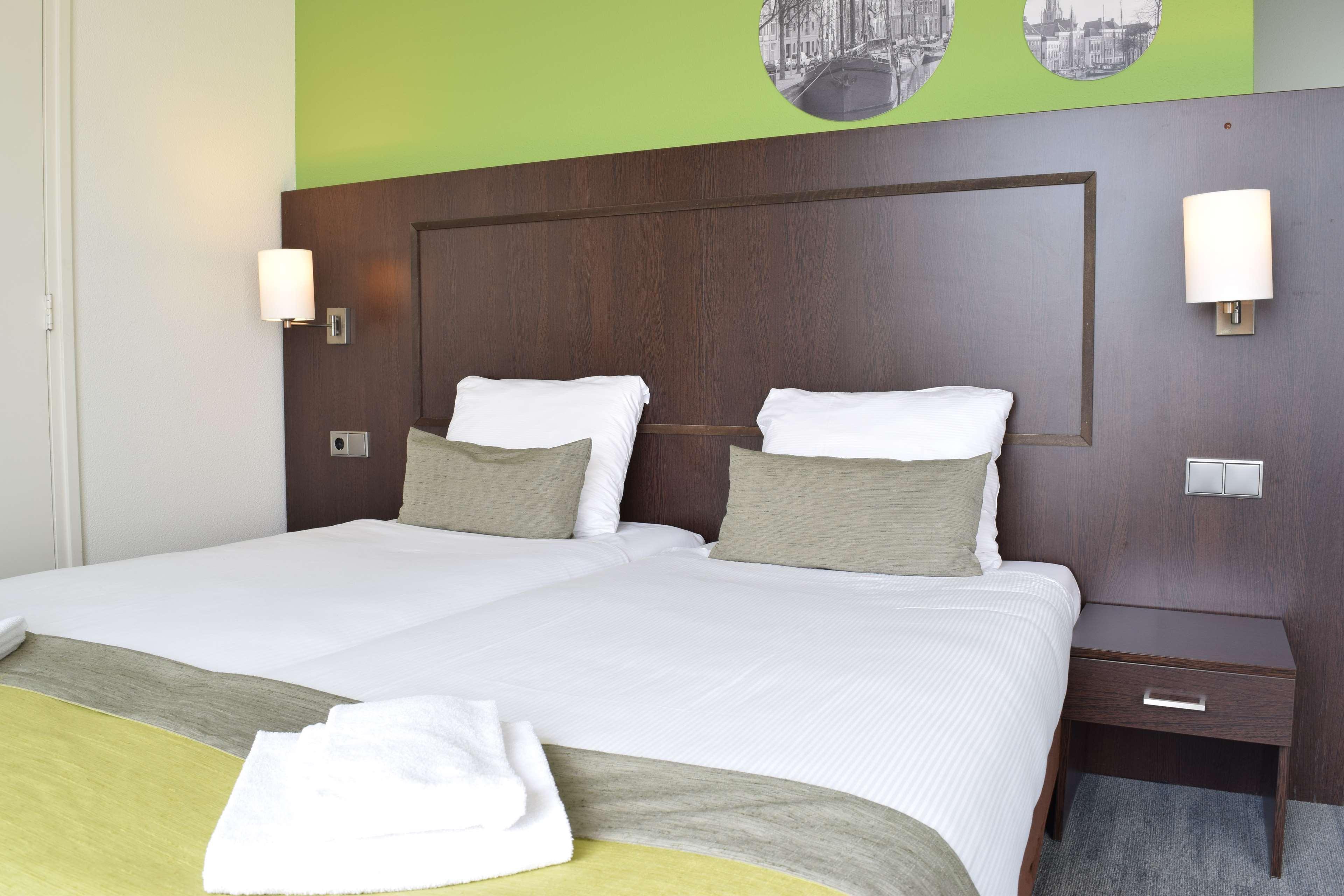 Hotel Western Airport & Conference Center